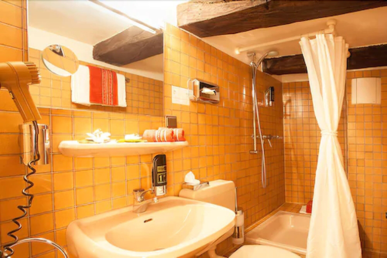 Bathroom 5, Hotel Ritter St. Georg, Braunschweig