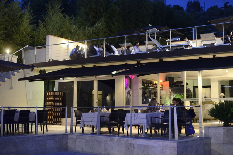 Exterior & Views 2, La Villa Resort, Pistoia