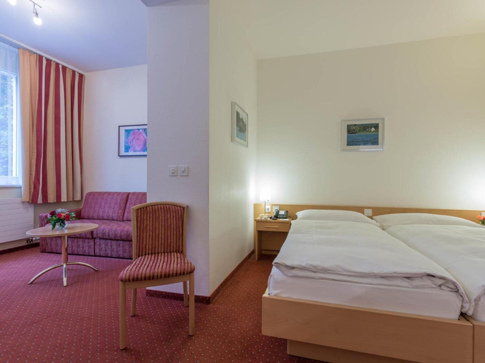 Bedroom 2, Hotel Promenade, Andelfingen