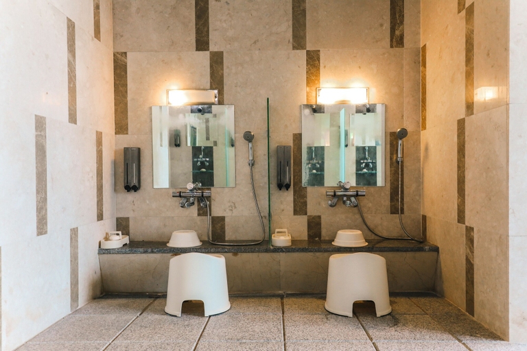 Bathroom 4, ON City Hotel, Cheonan