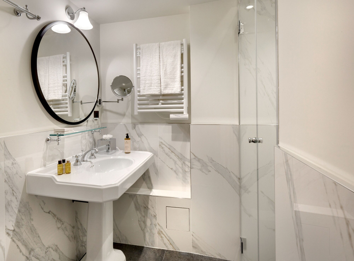Bathroom 4, Hotel Les Rives De Notre Dame, Paris