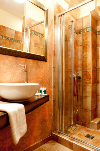 Bathroom, Belina Hotel, Thessaly