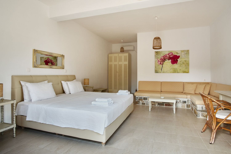 Bedroom 3, Petrino, South Aegean