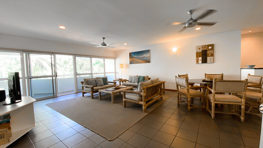 Food & Drinks, Beach Terraces- Port Douglas, Douglas