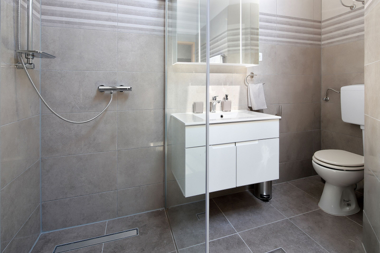 Bathroom 3, Apartments Galboka, Mali Lošinj