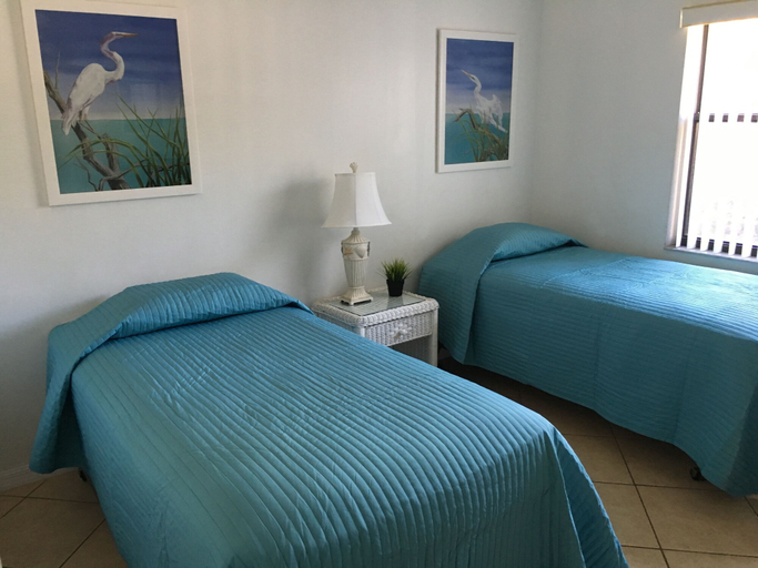 Bedroom 3, Shorewalk Vacation Villas, Manatee