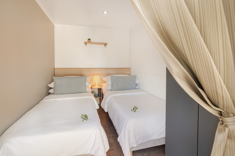 Bedroom 3, Waterman Beach Village, Supetar
