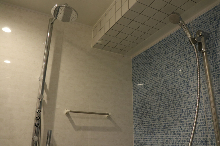 Bathroom 3, Guest House Dohei, Kamakura