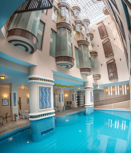 Sport & Beauty 2, Luxus Grand Hotel, Lahore