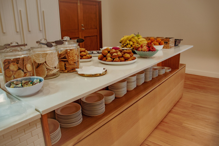 Food & Drinks 4, Barney Beach Accommodation, Gladstone