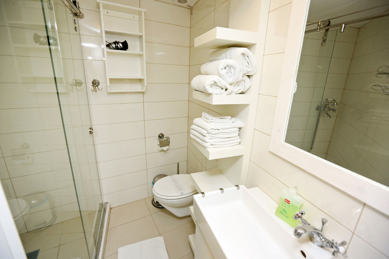 Bathroom 4, Central Apartments - Integrated Hotel Zadar, Zadar