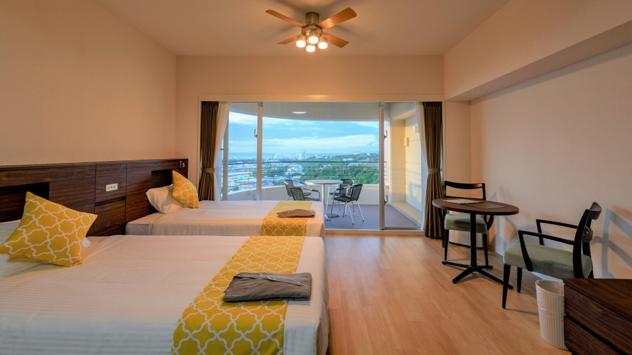 Bedroom 4, Hotel Sunset Hill, Onna