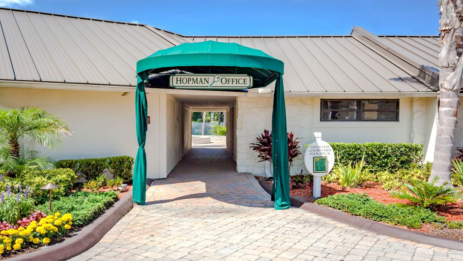 Exterior & Views 2, 7 Room Saddlebrook Golf SPA Villa 5BR 4BA, Pasco