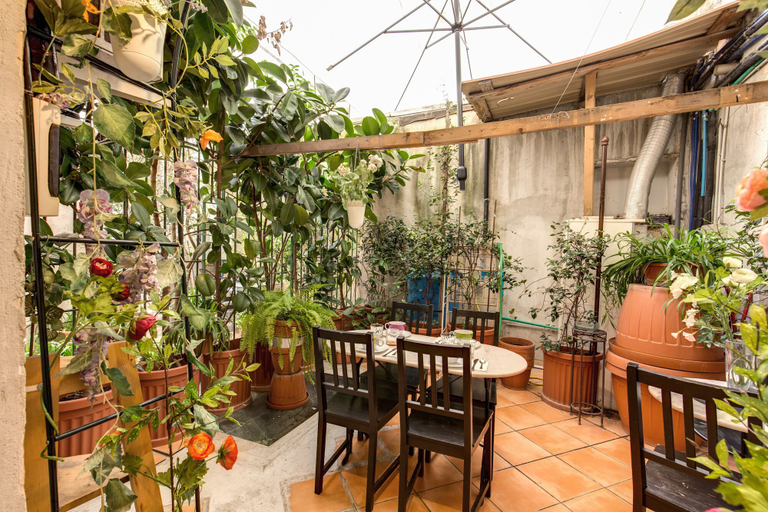 Food & Drinks 5, Nakissa Inn, Rome