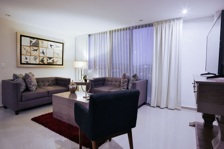 Others 3, Ventura Apartments, Celaya