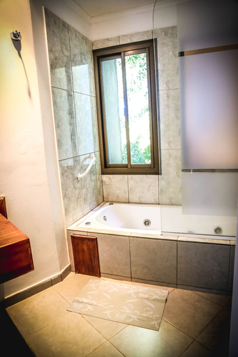 Bathroom 4, Rainforest Hotel & Cabañas, Iguazú