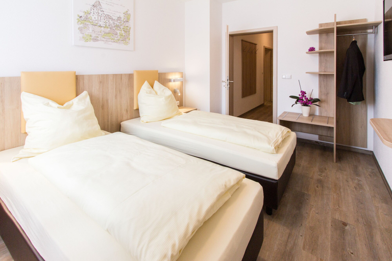 Bedroom 4, Wasmayr Hof, Landshut