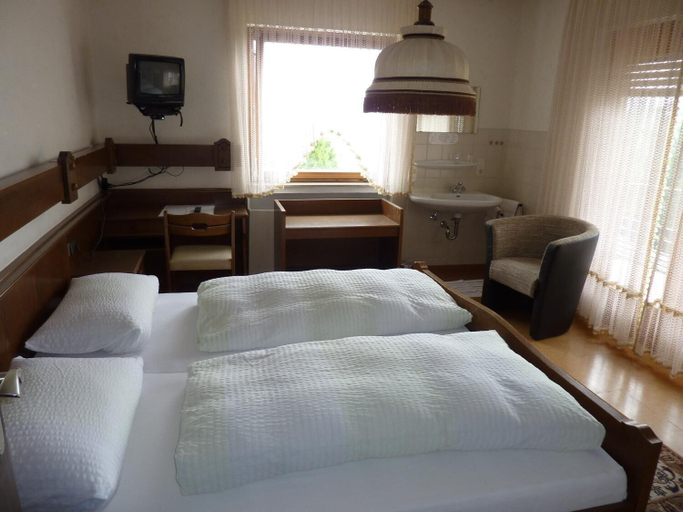 Bedroom 2, Gast- und Gästehaus Simon, Lahn-Dill-Kreis