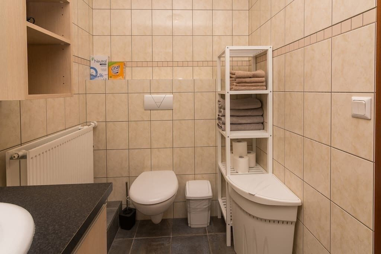 Bathroom 4, Akureyri Central Suite, Akureyri