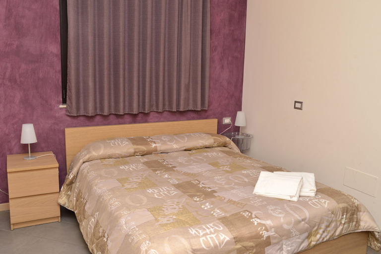 Bedroom 3, San Marciano, Syracuse