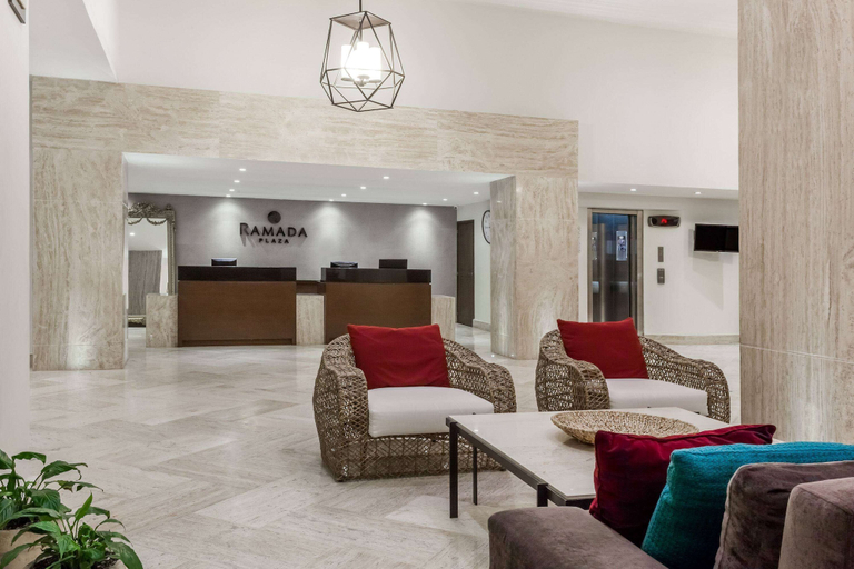 Others 5, Ramada Plaza Leon, León