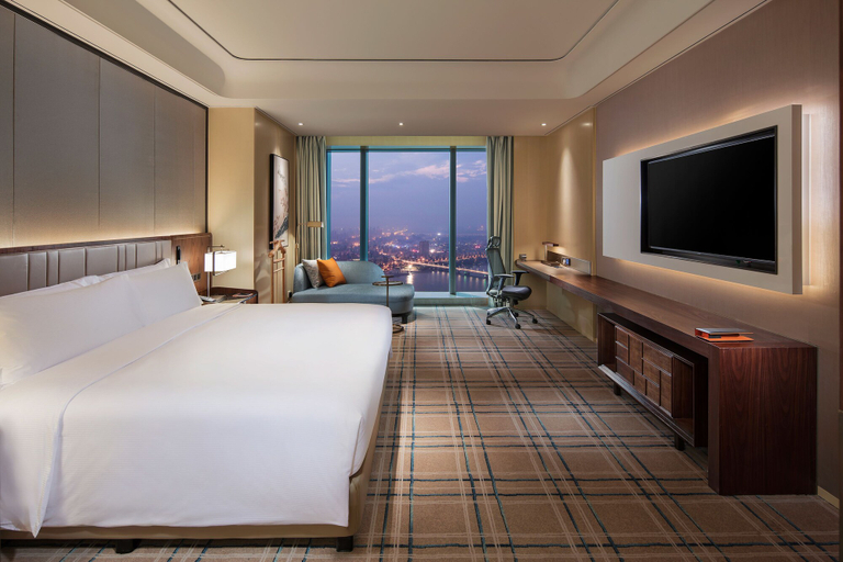 Bedroom 3, Hilton Fuzhou, Fuzhou