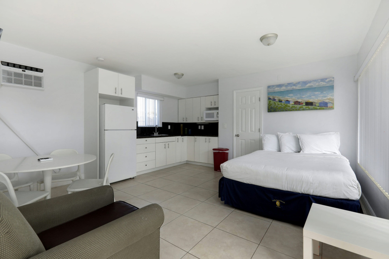 Bedroom 3, OceanSide Boutique Hotel - Hollywood, Broward