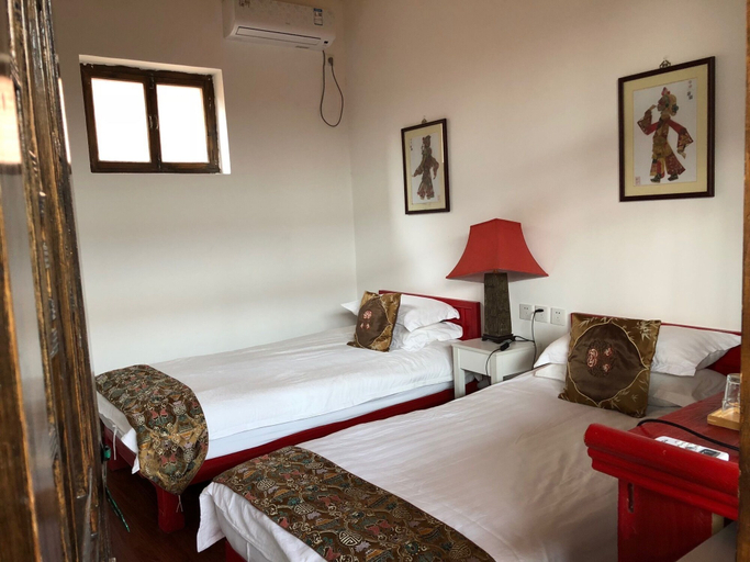 Bedroom 3, The Great Wall Courtyard Hostel, Beijing