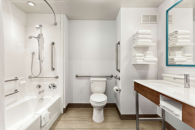 Bathroom 4, Hampton Inn Morganton, Burke