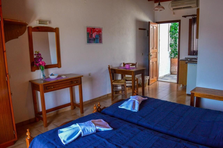 Bedroom 3, Romantza, South Aegean