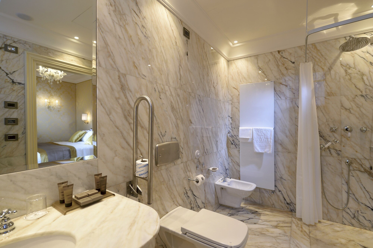 Bathroom 4, Hotel Ai Cavalieri di Venezia, Venezia