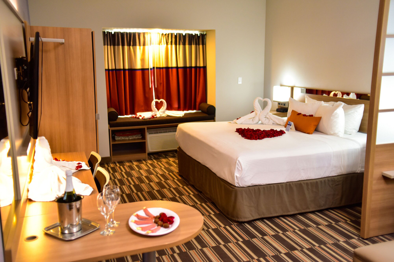 Bedroom 3, Microtel Inn & Suites by Wyndham Cuauhtemoc Campos Menonitas, Cuauhtémoc