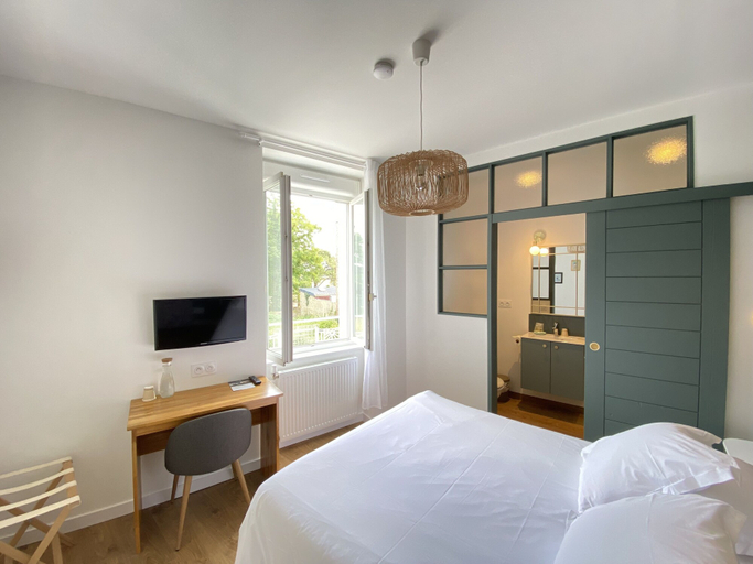 Bedroom 4, Hôtel Saint-Michel, Ille-et-Vilaine