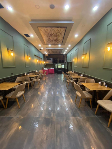 Food & Drinks 5, Bordo Hotel, Merkez