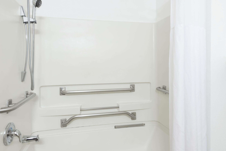 Bathroom 4, Super 8 by Wyndham Pittsburgh/Monroeville, Allegheny
