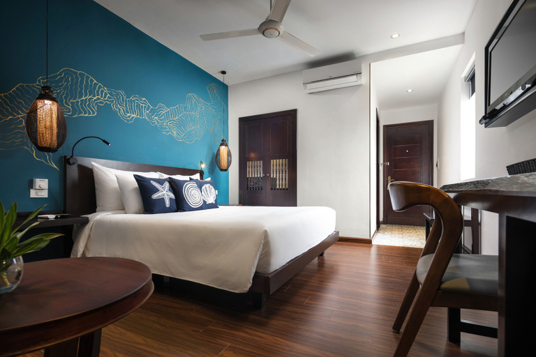 Bedroom 3, The Blue Alcove, Da Nang