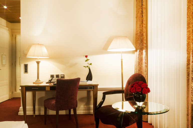 Bedroom 2, Bellevue Palace Hotel, Bern