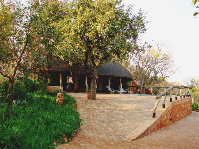 Exterior & Views 2, Onduri Lodge - In Okaukuejo, Kamanjab