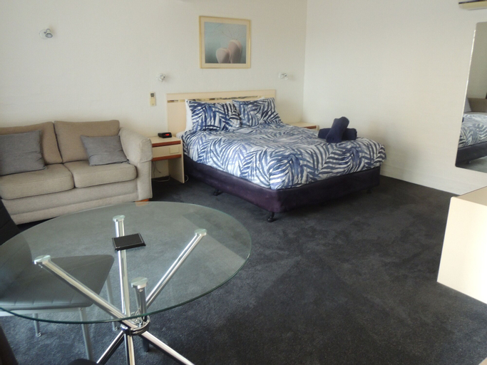 Bedroom 3, Argyle Terrace Motor Inn, Eurobodalla