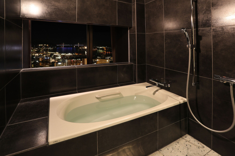 Bathroom 5, Hotel Nagasaki, Nagasaki