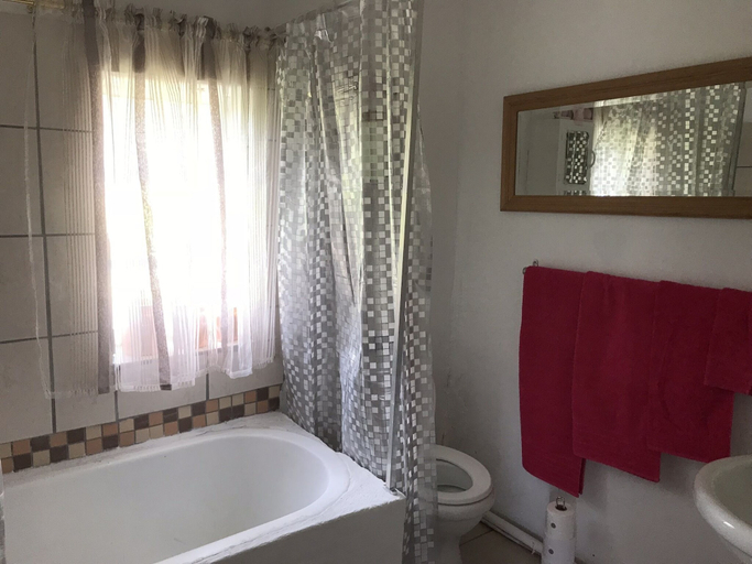 Bathroom, "break Away From City Lights and Enjoy Tranquility Under the African Sky", Cacadu