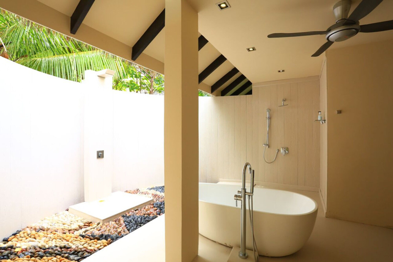 Bathroom 5, Kihaa Maldives, Baa Atoll