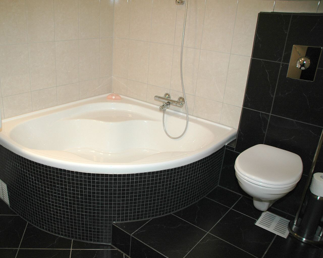 Bathroom 4, Hummeren Hotel, Sola