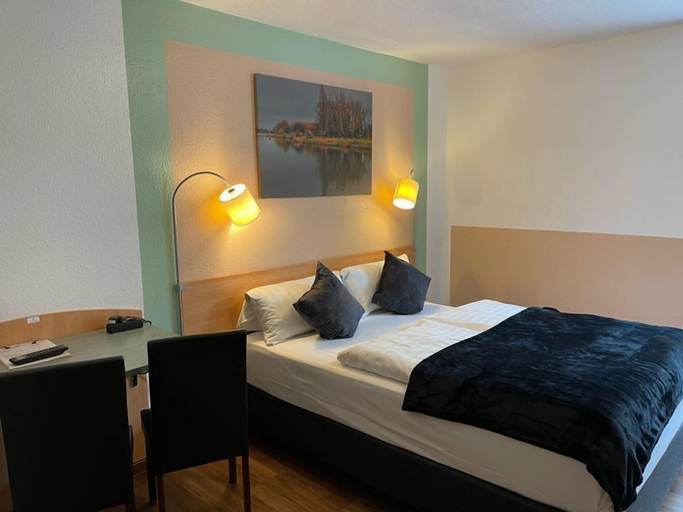 Bedroom 4, Residenz Hotel Wuppertal, Wuppertal