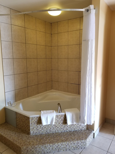 Bathroom 4, Days Inn & Conference Centre by Wyndham Oromocto, Sunbury