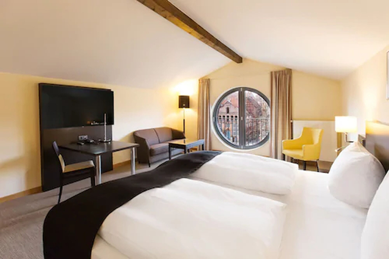 Bedroom 4, DORMERO Hotel Altes Kaufhaus Lüneburg, Lüneburg