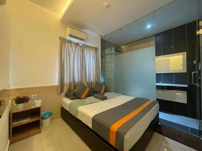 Bedroom 3, Dolphin Hotel, Klang
