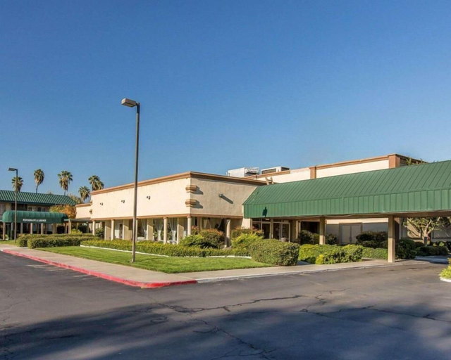 Exterior & Views 1, Stockton Inn, San Joaquin