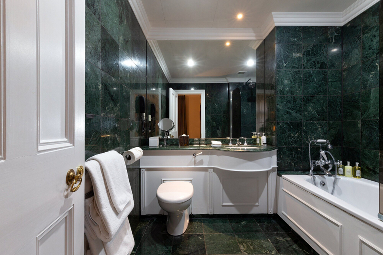 Bathroom 4, Dukes London, London