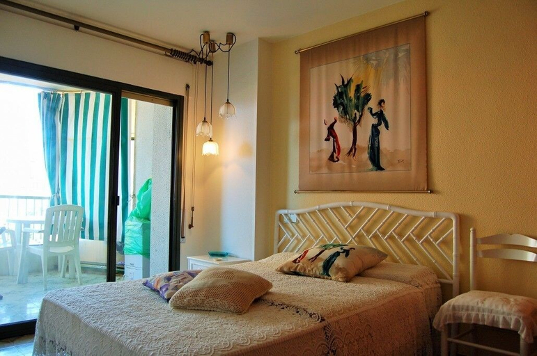 Bedroom 2, Amplio apartamento en primera linea de playa en Platja d’Aro, Girona